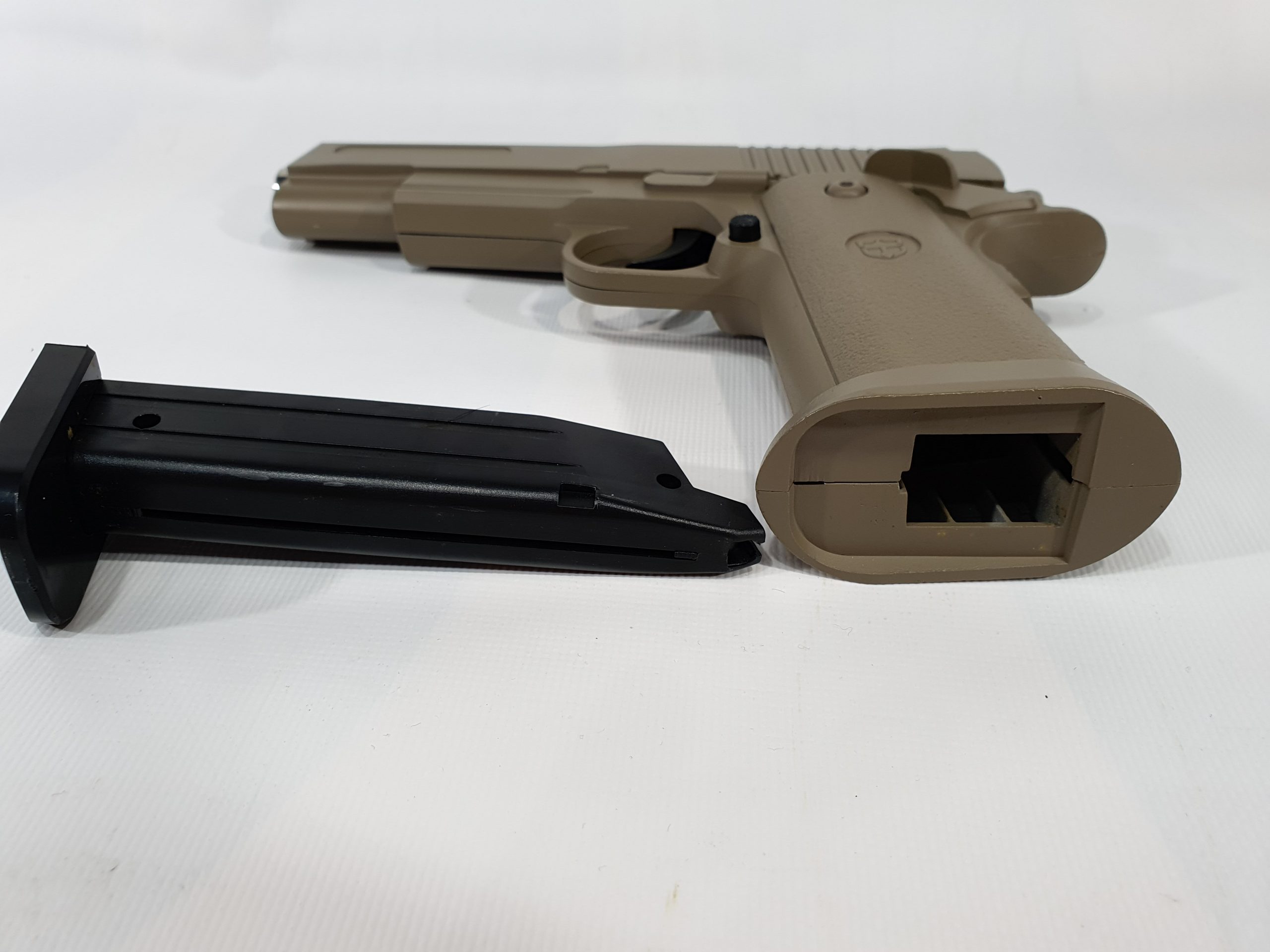 SIG Sauer P320 Pistolet Metalowy na Kulki 6mm TOMDORIX